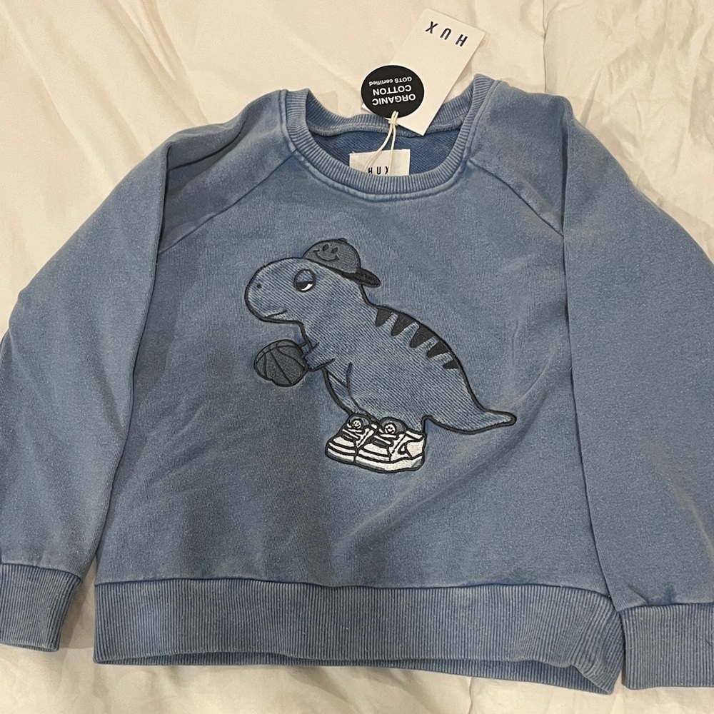 Huxbaby basketball Dinosaur Kids Sweatshirt 4T